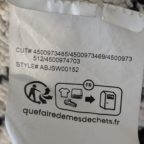 BILLABONG Beige/Black Striped Knitted Cropped Long Sleeve Sweater; Size M - Picture 4 of 5